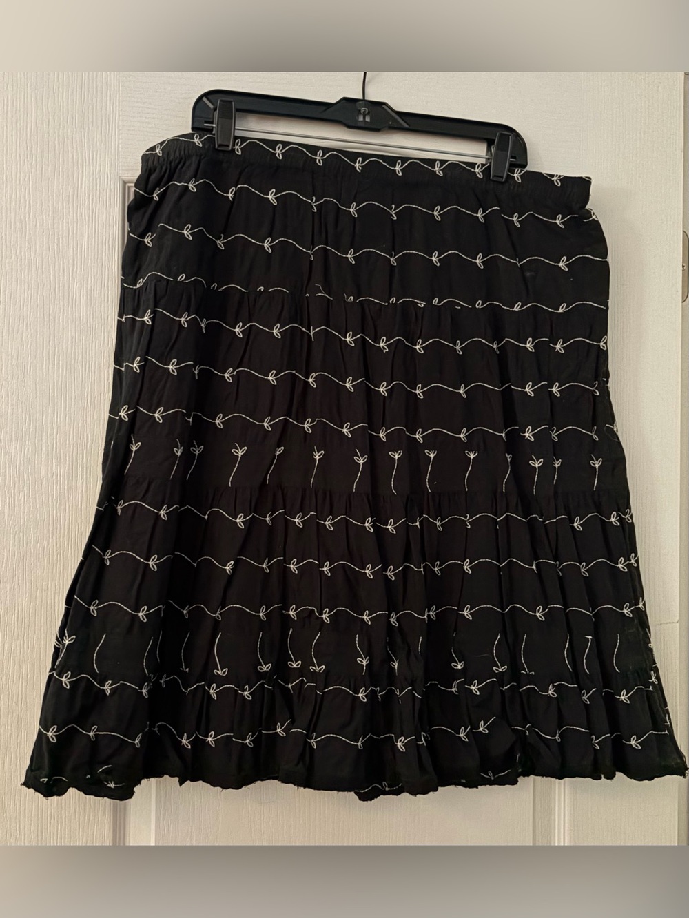 Mossimo XXL Black Tiered Skirt with White Embroidery